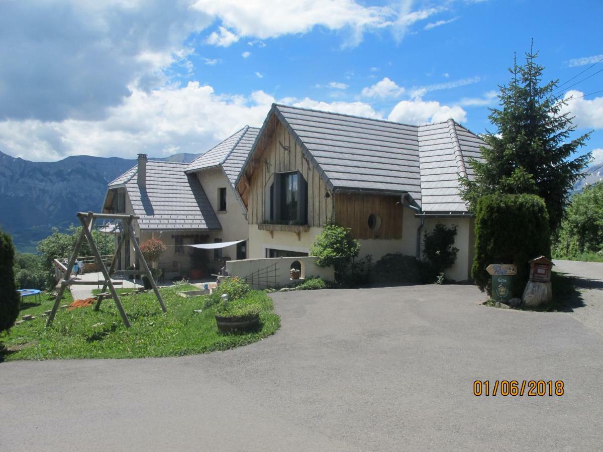 Ferienwohnung La Rose Des Vents Saint-Bonnet-en-Champsaur Exterior foto